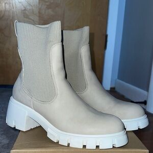 Women's Cream Ankle Boots